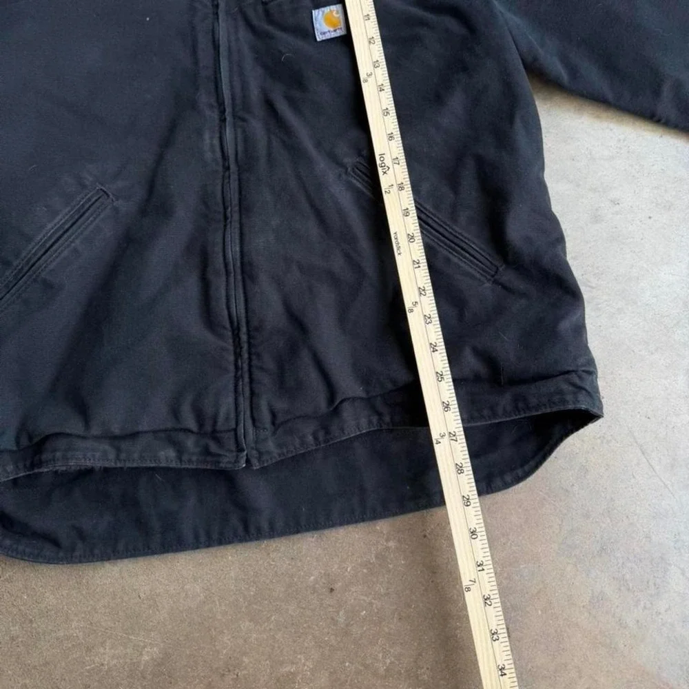 Vintage Carhartt hooded Detroit black Sherpa lined jacket